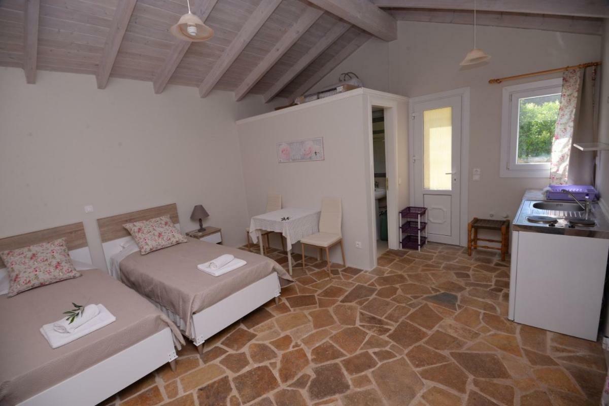 The Olive Grove House Vila Kassiopi Exterior foto